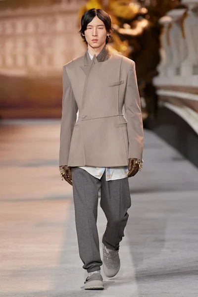 Look 41